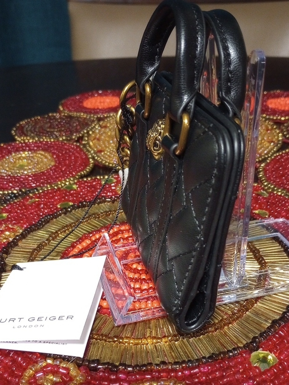 Kurt Geiger Boston Card Charm - Picture 15 of 16